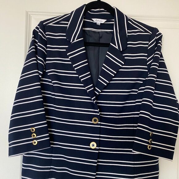 REITMANS Navy and White Dress/Casual Jacket Blazer Fully Lined Tailored Sz XL/p - Picture 1 of 5